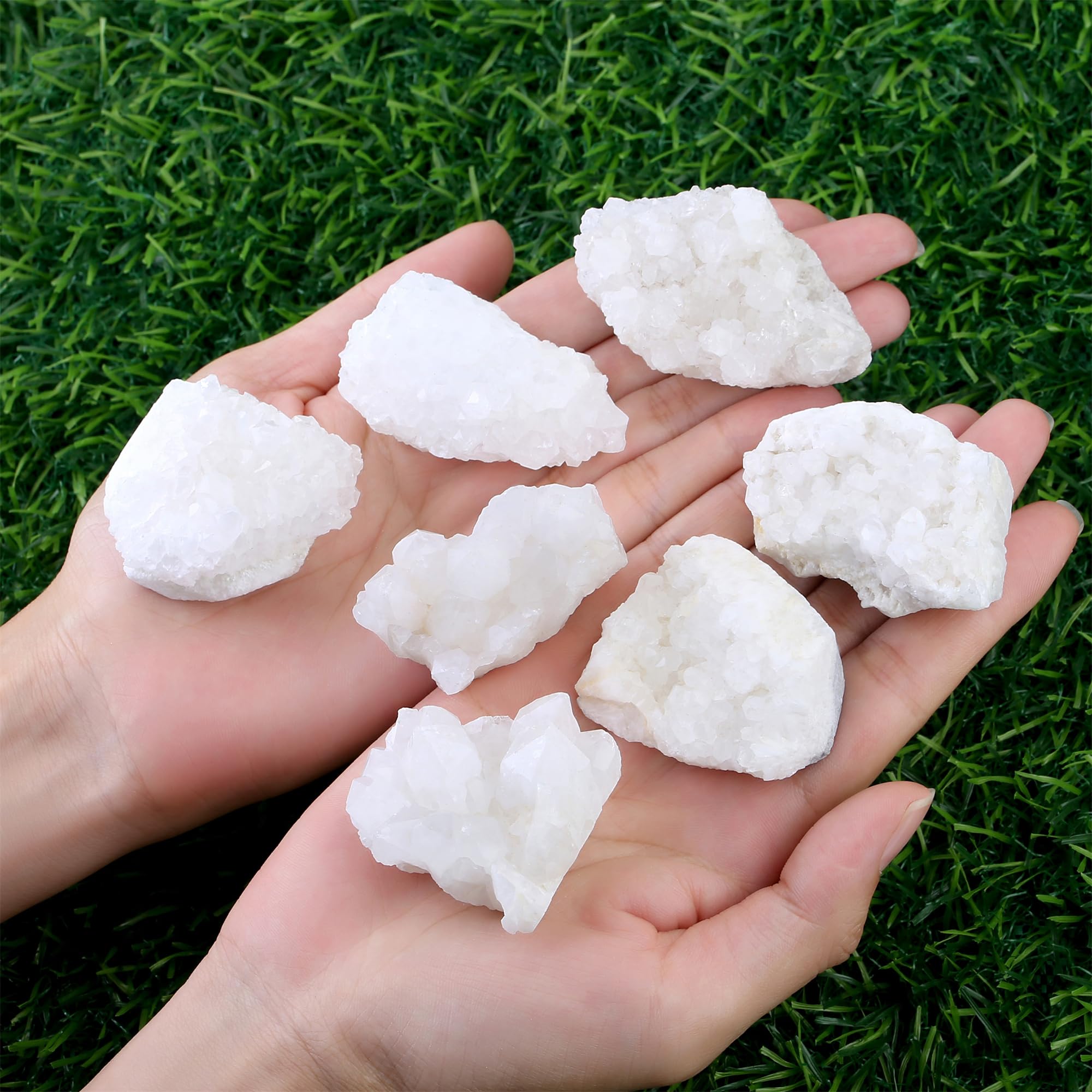 Quartz cluster taille-15-20mm YATOJUZI pour decoration bureau discret.