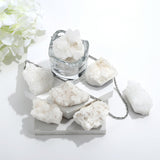 Quartz clair YATOJUZI maitre-guerisseur favorise concentration et clarte mentale.