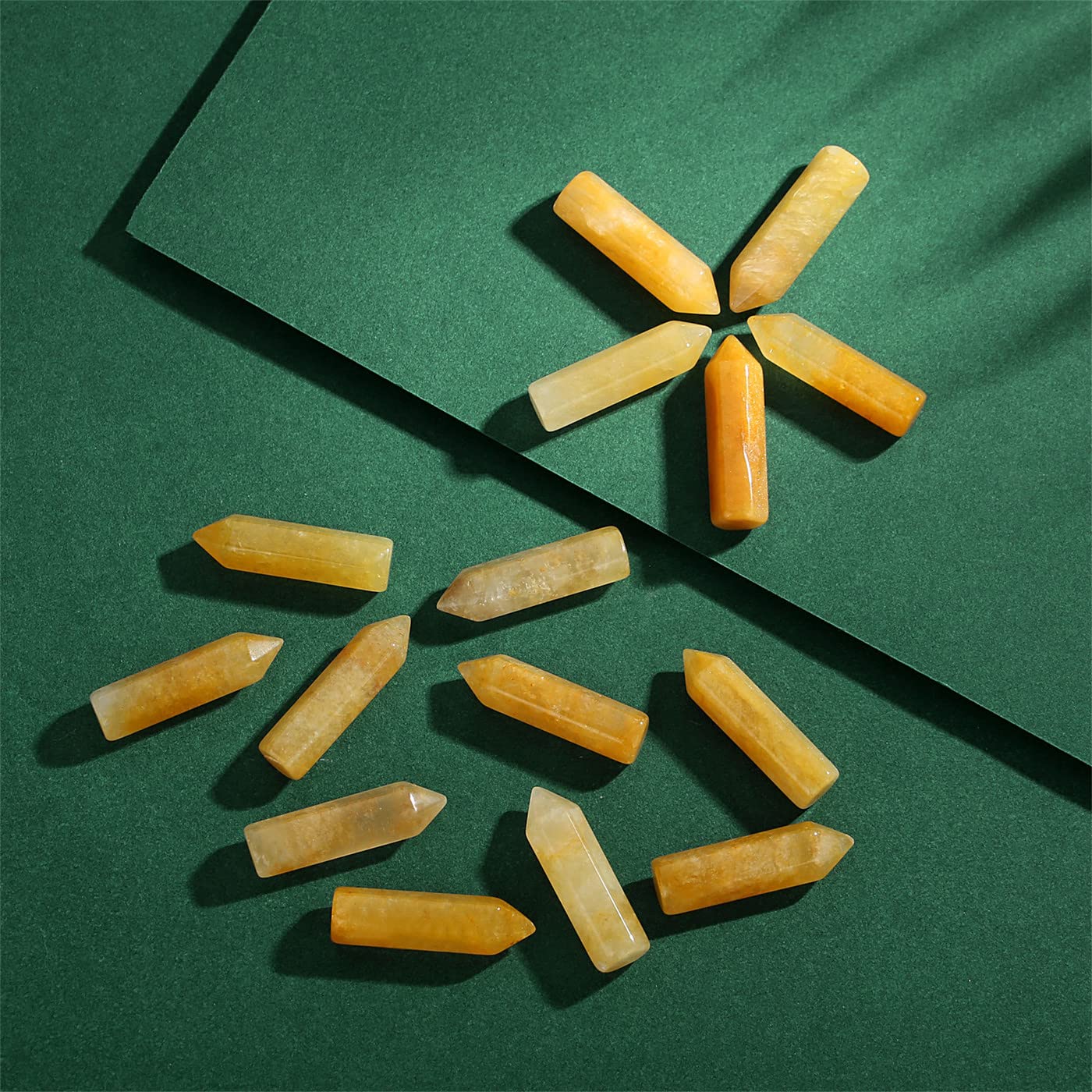 YATOJUZI Aventurine jaune — pointe hexagonale polie pour concentration et clarté.