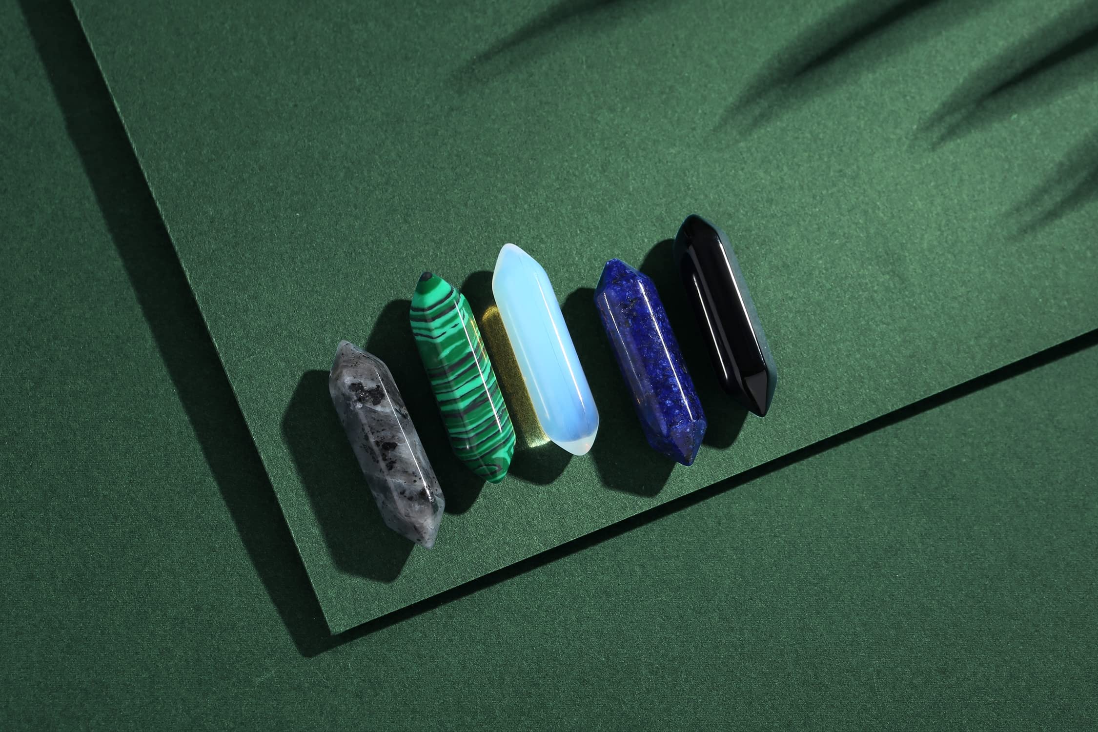 YATOJUZI œil-de-tigre pointe hexagonale, dynamise l'énergie et la confiance.