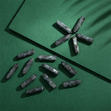 Pointes hexagonales de Labradorite noire de YATOJUZI pour concentration et clarté.