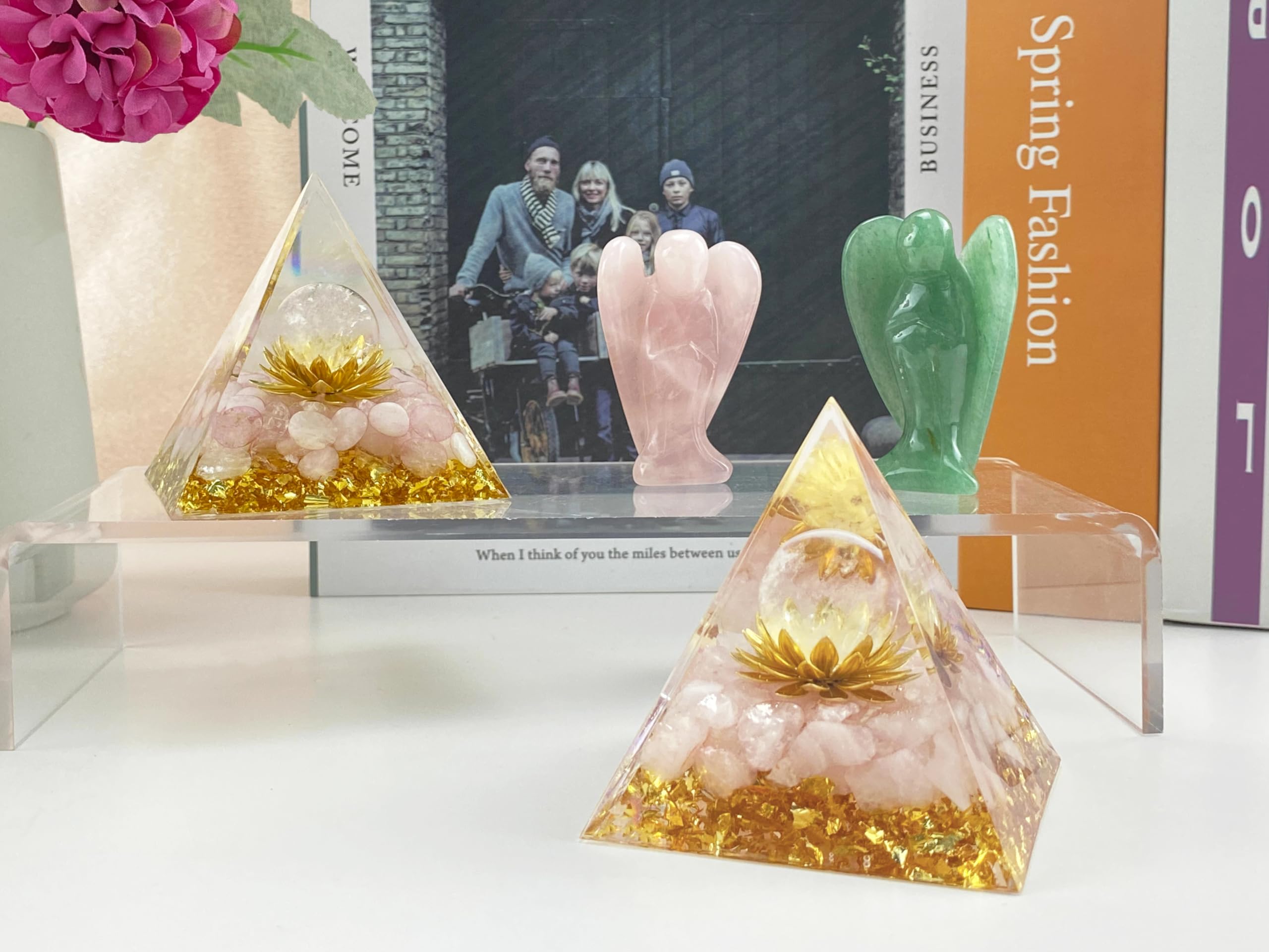 Tour pierres rose quartz YATOJUZI, pratique de méditation pour concentration.