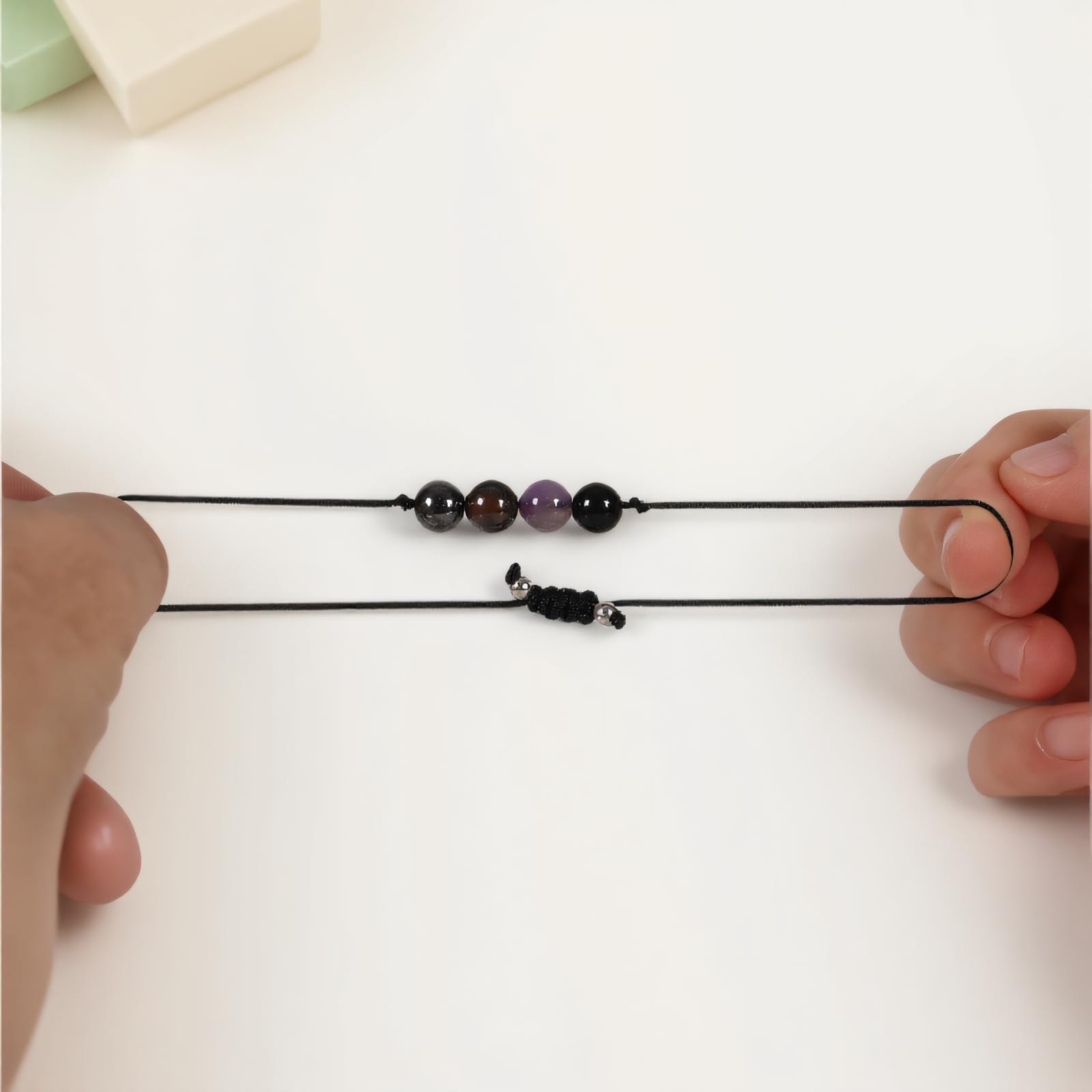 YECRUX bracelet cristal améthyste, aide à la concentration et au bien-être au quotidien.