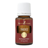 Bouteille Young Living Thieves 15 ml prête pour l’usage quotidien.