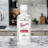 Hygiène en famille grâce au gel mains Thieves de Young Living.