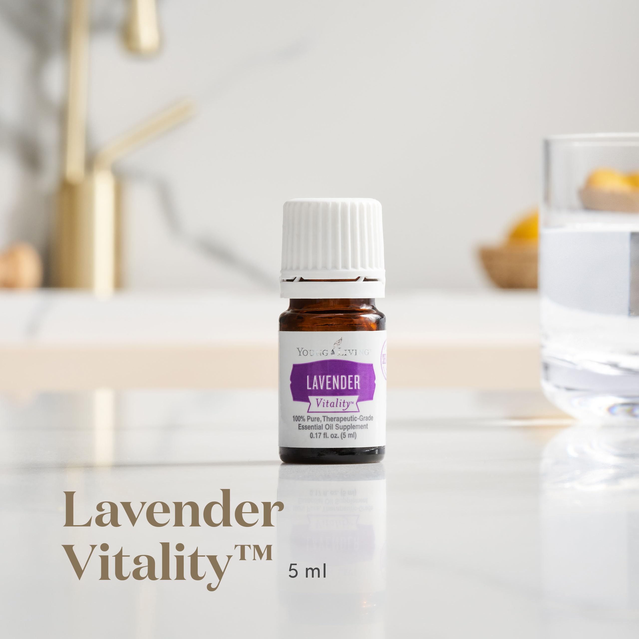 Young Living Vitality Lavande – arôme floral délicat idéal dans les desserts.