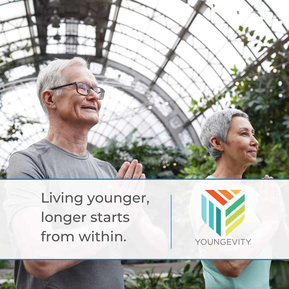 Verre avec le mélange Youngevity BTT Originale prêt à boire.