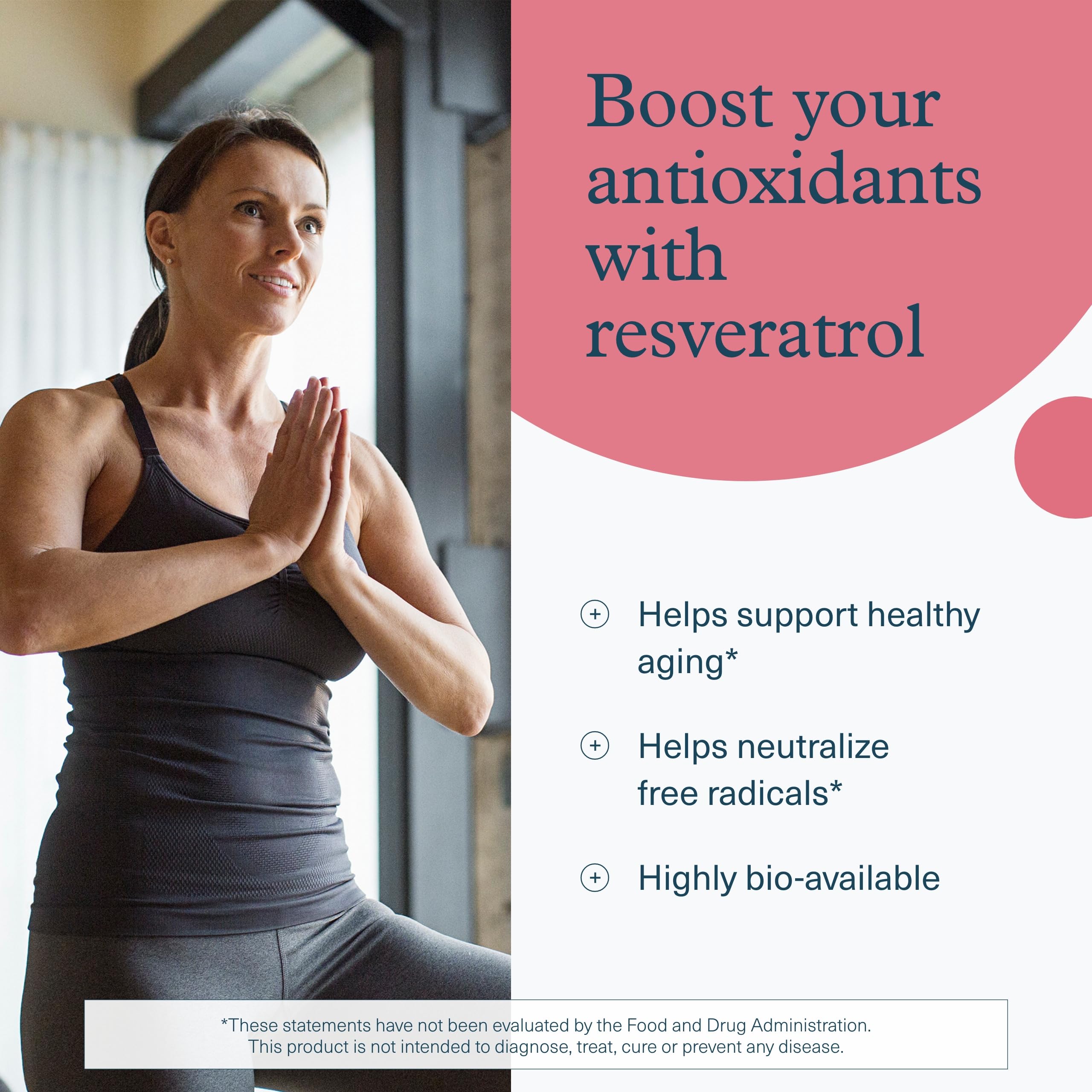 Youtheory Resveratrol: gros plan sur l'étiquette et le flacon, antioxydants naturels.