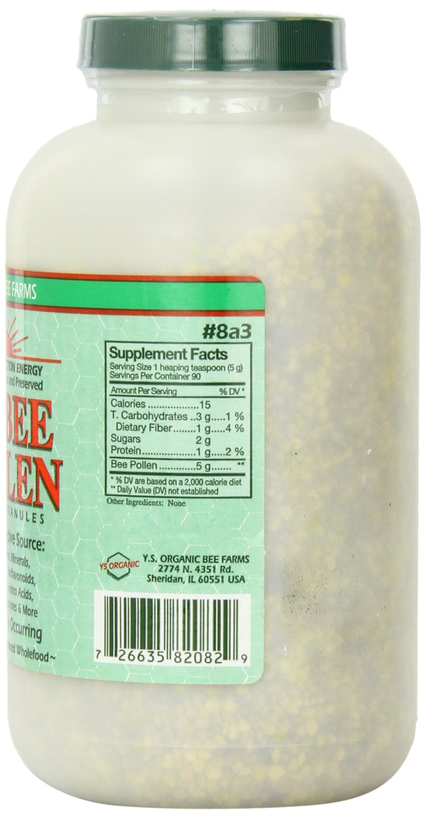 Premier plan des granulés jaunes YS Eco Bee Farms, nutriments variés.