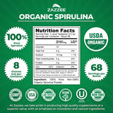 Poudre Zazzee Spiruline en cuillère doseuse, dosage précis pour smoothies.