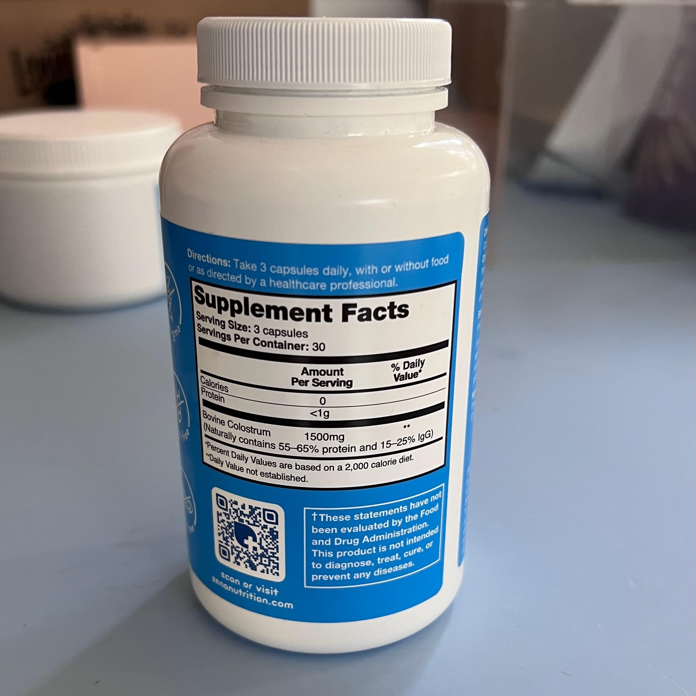 Poudre de colostrum pur disponible separément pour dosage personnalisé