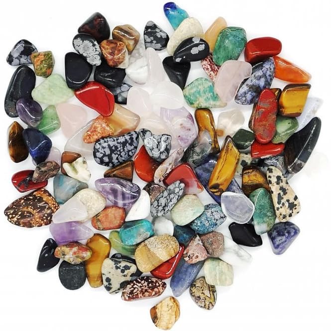 Éclats de quartz Zenkeeper polis et petits, parfaits pour bijoux et mosaïques décoratives.