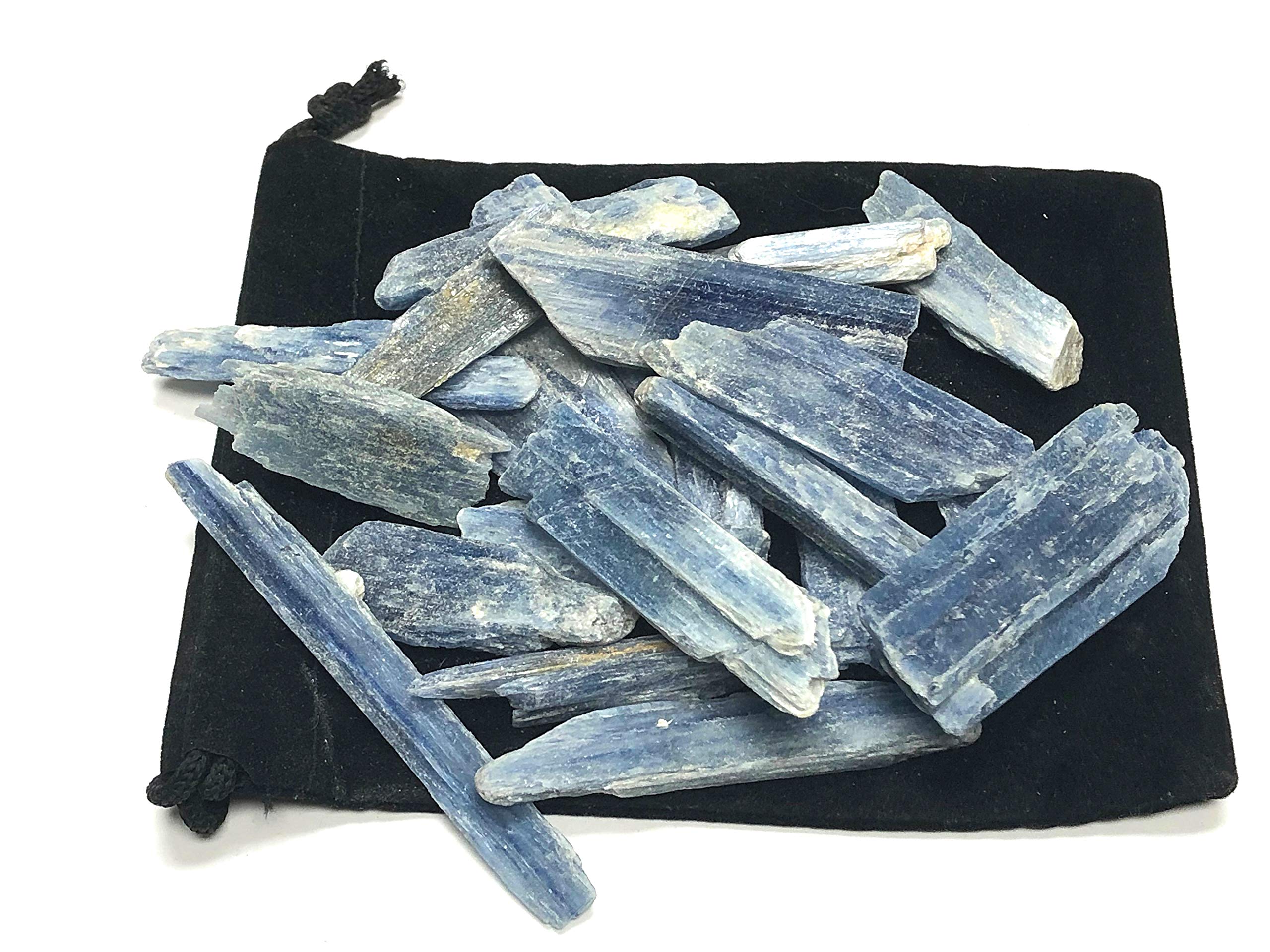 Zentron kyanite bleue brute, idéale pour cabochons et décorations.
