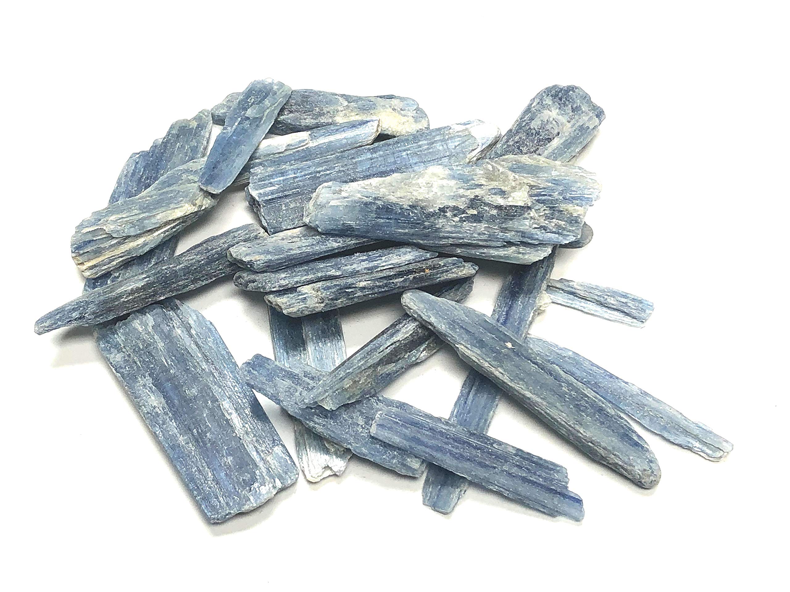 Zentron kyanite bleue brute, utilisable pour bijoux et créations lumineuses.