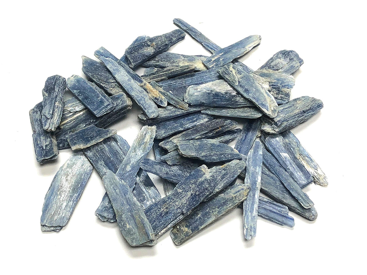 Zentron Crystal Collection kyanite bleue brute, morceaux 1-3 po pour cabochons et décoration.