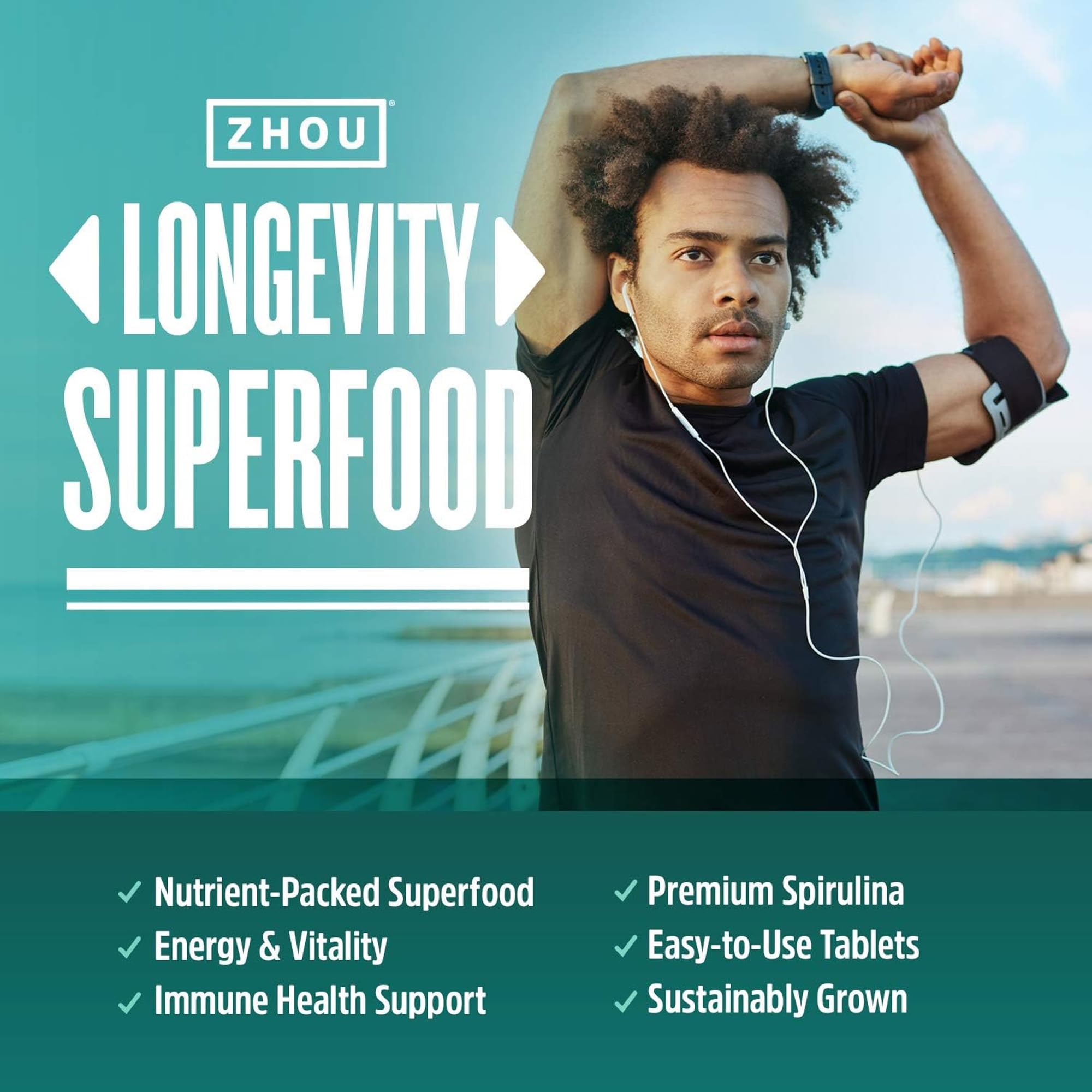 Boîte ouverte Zhou Spiruline-tablettes prête à l'emploi dans une routine bien-être.