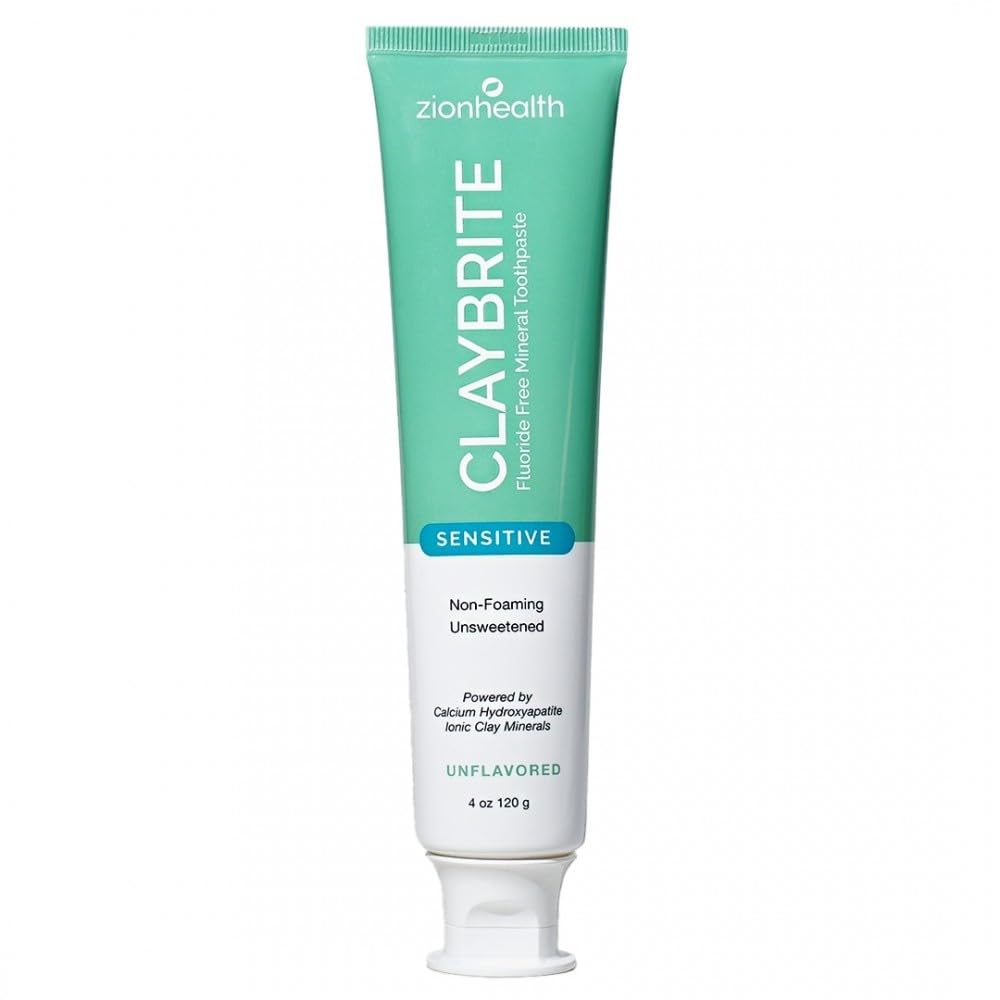 Pâte dentifrice ClayBrite Sensitive de Zion Health en tube, douceur pour dents sensibles.