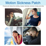 Patch ZIXAOK derrière l'oreille, prêt à prévenir les nausées en voyage.