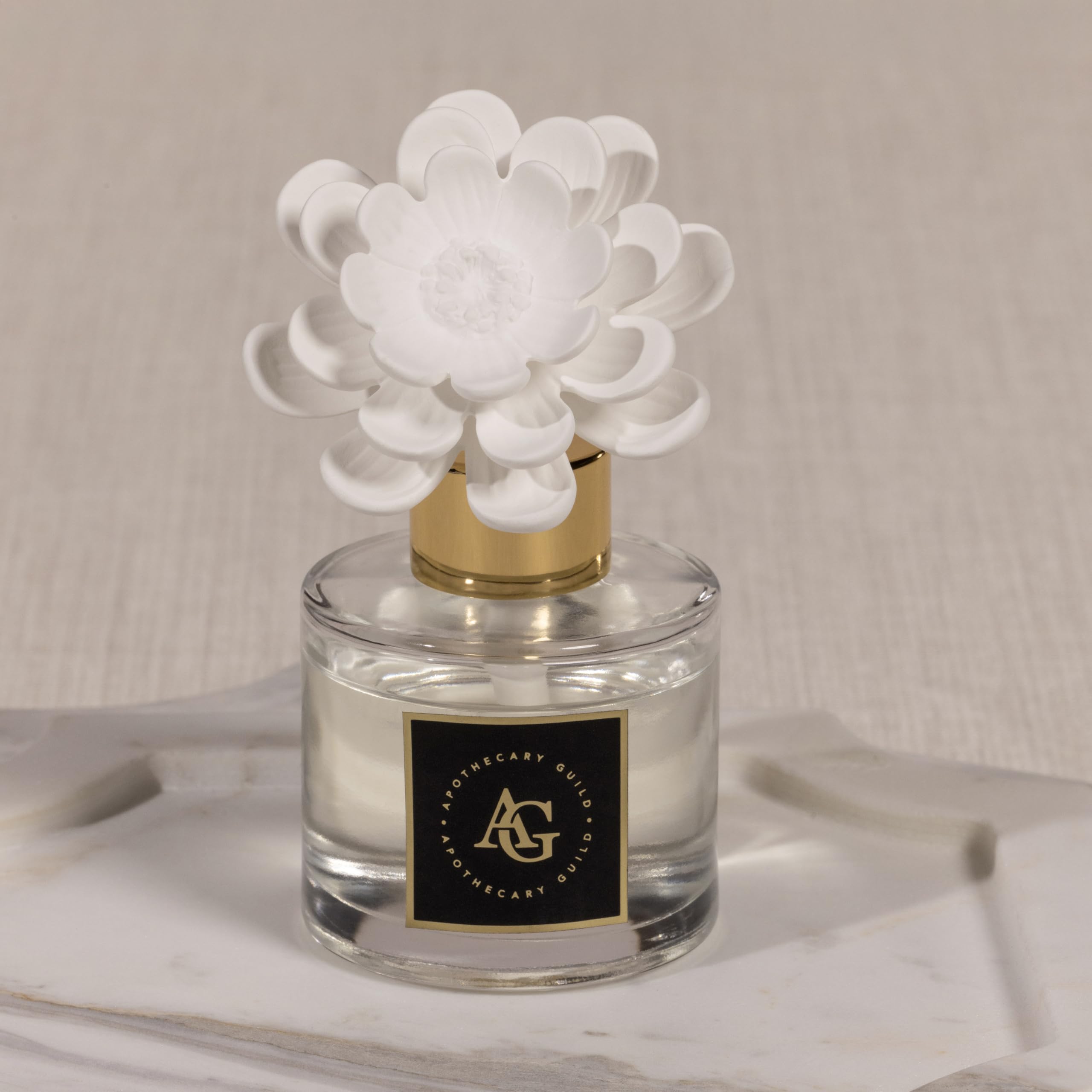 Parfum Fig Vetiver dans le diffuseur Zodax, ambiance boisée et fruitée.